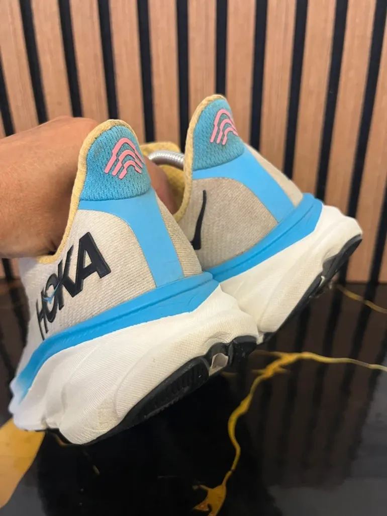 Hoka Clifton 9 bike de segunda mano — imagen 11 de 15