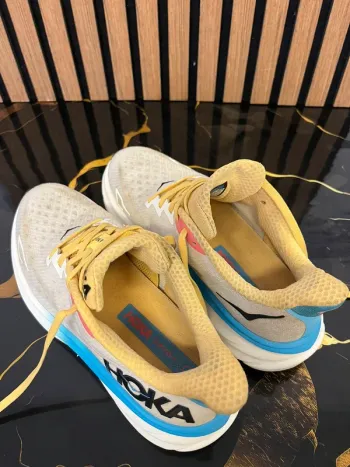 Hoka Clifton 9 bike de segunda mano — imagen 15 de 15