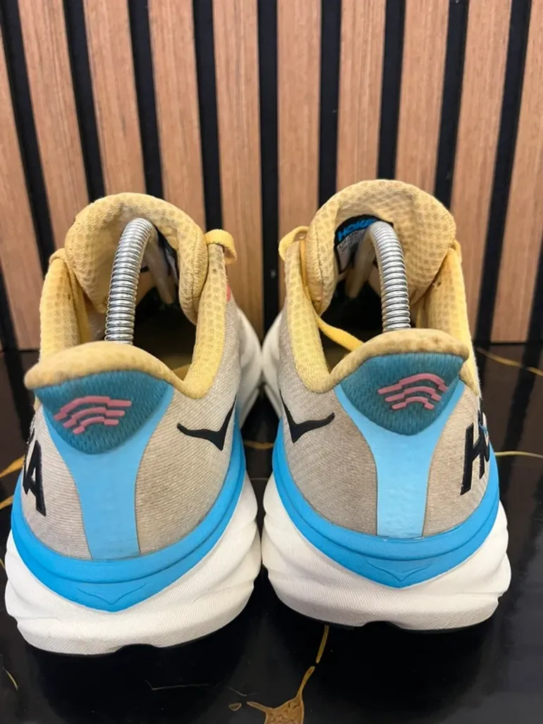 Hoka Clifton 9 bike de segunda mano — imagen 9 de 15