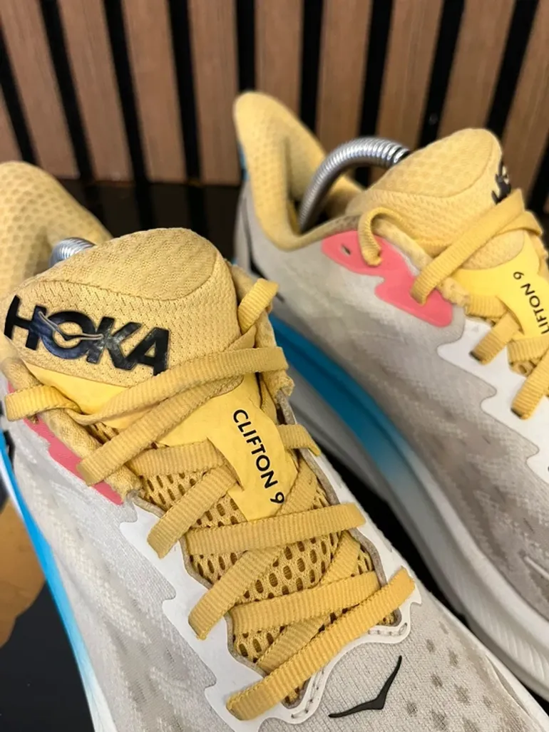 Hoka Clifton 9 bike de segunda mano — imagen 13 de 15