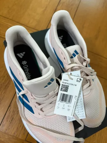 Adidas Schuhe Größe 39 1/3 bike de segunda mano — imagen 4 de 4