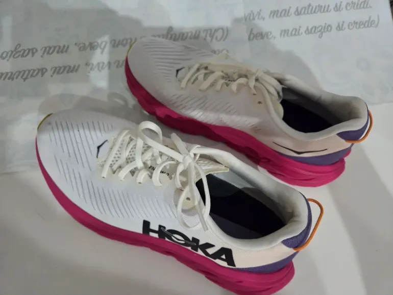 Used Hoka Rincon 3 bike — image 2 of 10