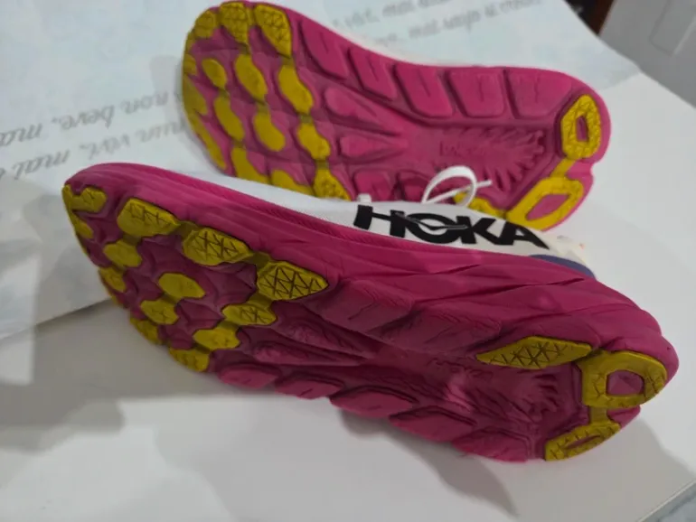 Used Hoka Rincon 3 bike — image 9 of 10