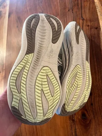 Used Asics Boost 27 bike — image 5 of 5