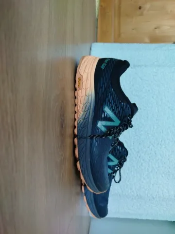 Gebrauchtes New Balance Fresh Foam Hierro V2 Running Shoes