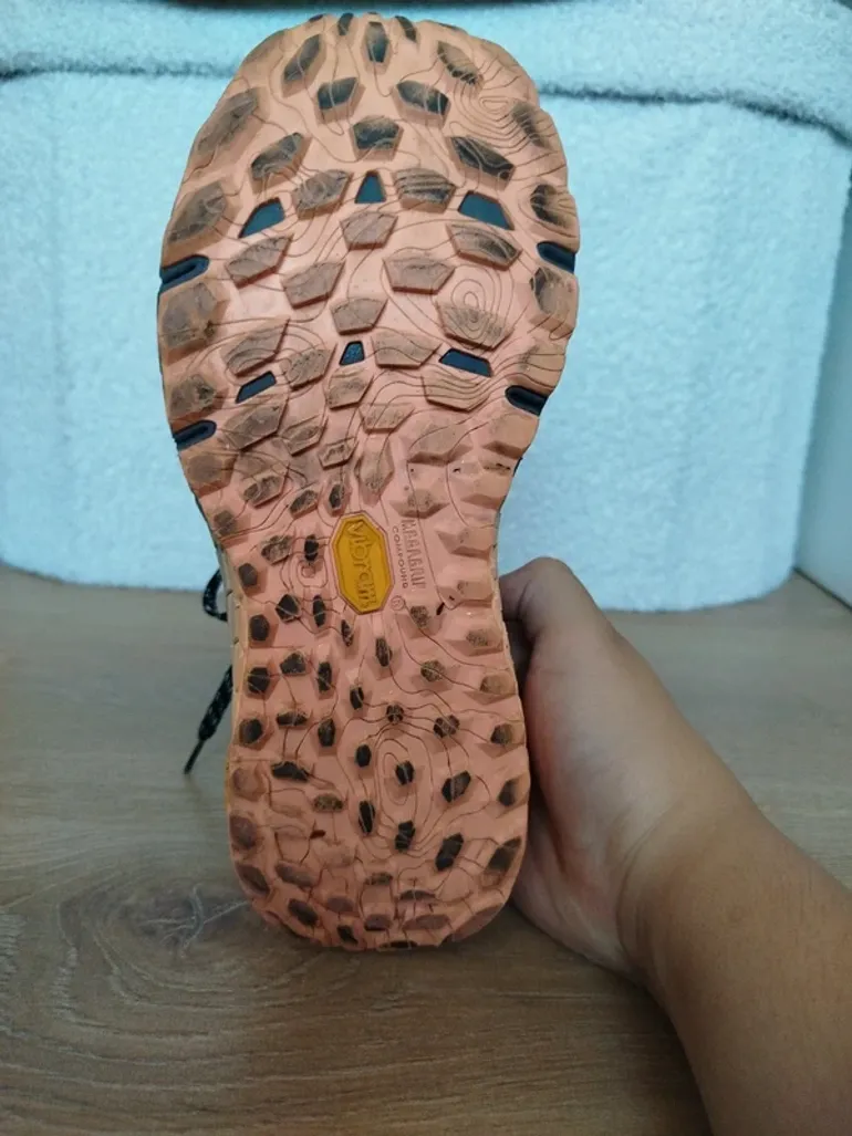 Käytetty New Balance Fresh Foam Hierro V2 bike — kuva 10 / 12