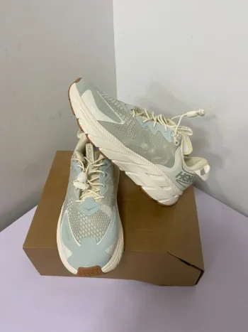 Używany Rose Hoka Laufschuhe bike — zdjęcie 3 z 5