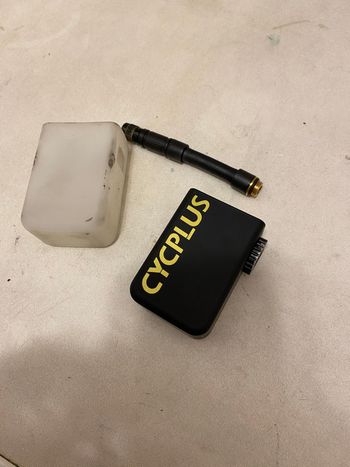Použité Cyplus Cycplus AS2 Tire Pump bike — obrázek 2 z 4