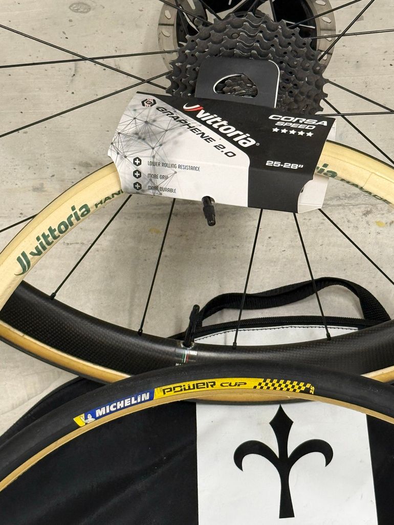 Brugt Wilier ULT38 KT Disc Wheelset 2021 bike — billede 2 af 9