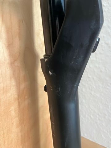 Tweedehands RockShox Zeb Select bike — afbeelding 6 van 9