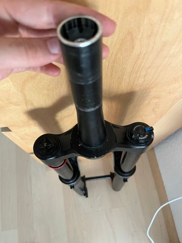 Tweedehands RockShox Zeb Select bike — afbeelding 3 van 9