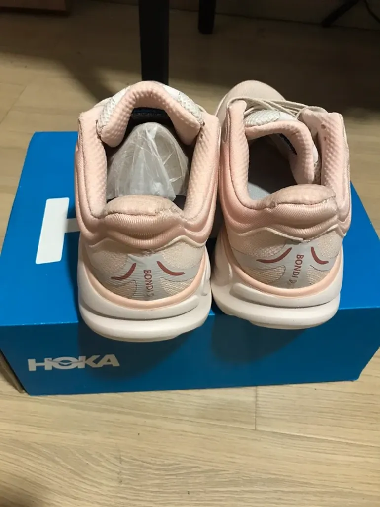 Hoka Bondi 9 bike d'occasion — image 8 sur 10