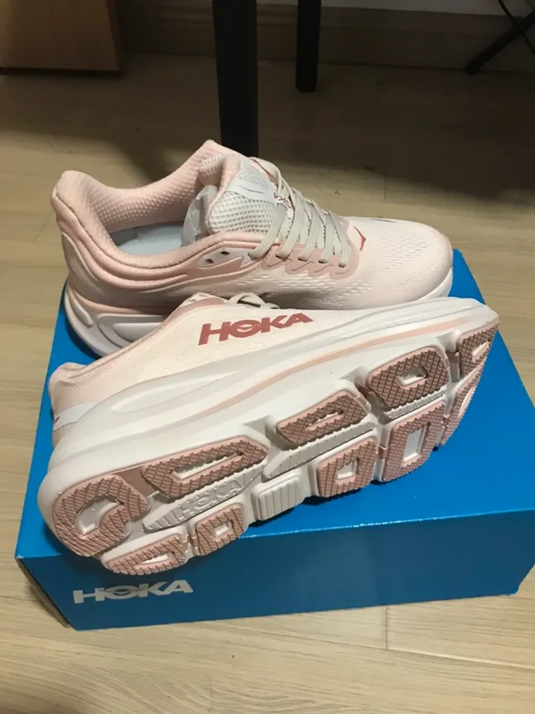 Hoka Bondi 9 bike d'occasion — image 6 sur 10