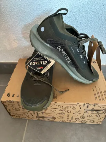 Używany Pegasus Trail 5 GTX Running Shoes
