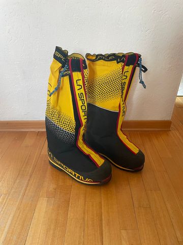 Used La Sportiva Olympus Mons 2020 Hiking
