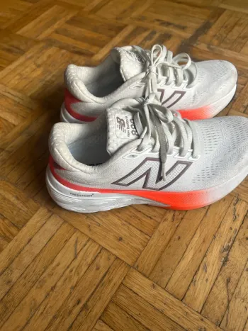 Brugt New Balance 880 Running Shoes