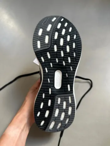 Używany Adidas Pureboost 5 bike — zdjęcie 7 z 9