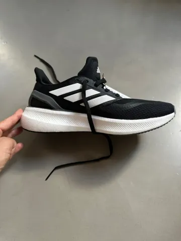 Gebrauchtes Adidas Pureboost 5 Running Shoes