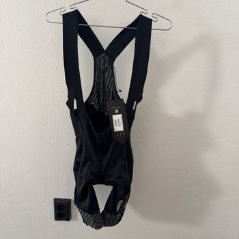 Q36.5 Gregarius Pro Bib Shorts Women M// NEW!! 50% OFF!! 2025 Cycling Clothing usato