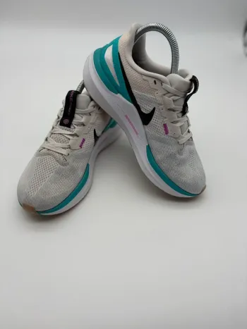 Used Nike Air Zoom Structure 25 bike — image 2 of 5