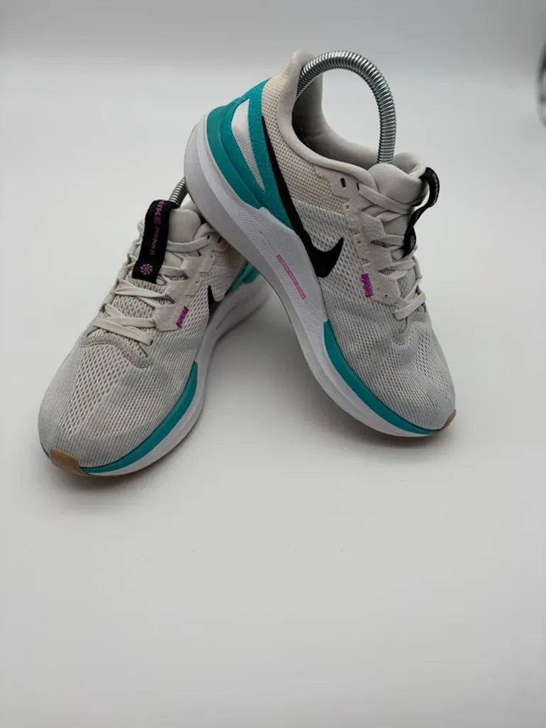 Used Nike Air Zoom Structure 25 bike — image 2 of 5