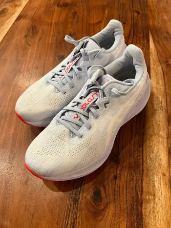 Asics Dynoblast 5 Running Shoes usato