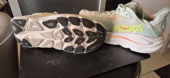 Hoka Clifton 10 bike usato — immagine 3 di 3