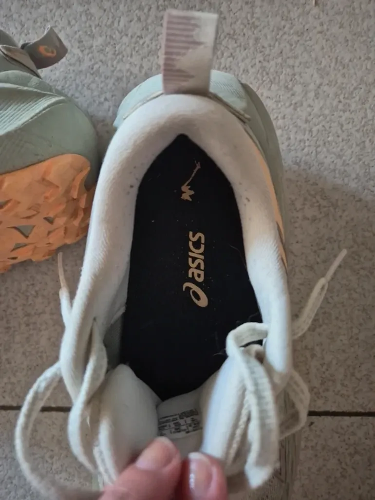 Asics Trabuco Max 4 bike usato — immagine 2 di 5