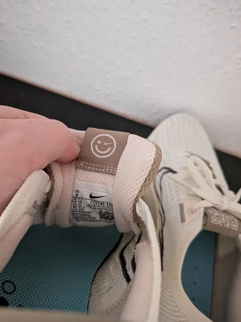 Nike Interact Run bike usato — immagine 7 di 7