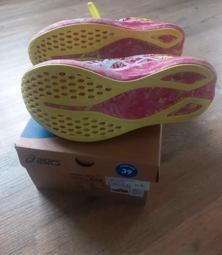Używany Asics Noosa Tri 16 bike — zdjęcie 2 z 4