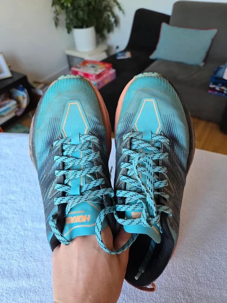 Używany Hoka Speedgoat 4 bike — zdjęcie 2 z 5
