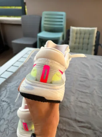 Używany Nike ZoomX Invincible Run bike — zdjęcie 11 z 12