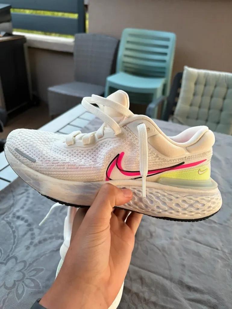 Używany Nike ZoomX Invincible Run bike — zdjęcie 8 z 12