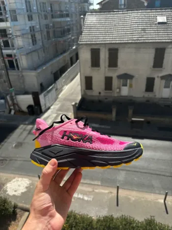 Używany Hoka Challenger 8 Running Shoes
