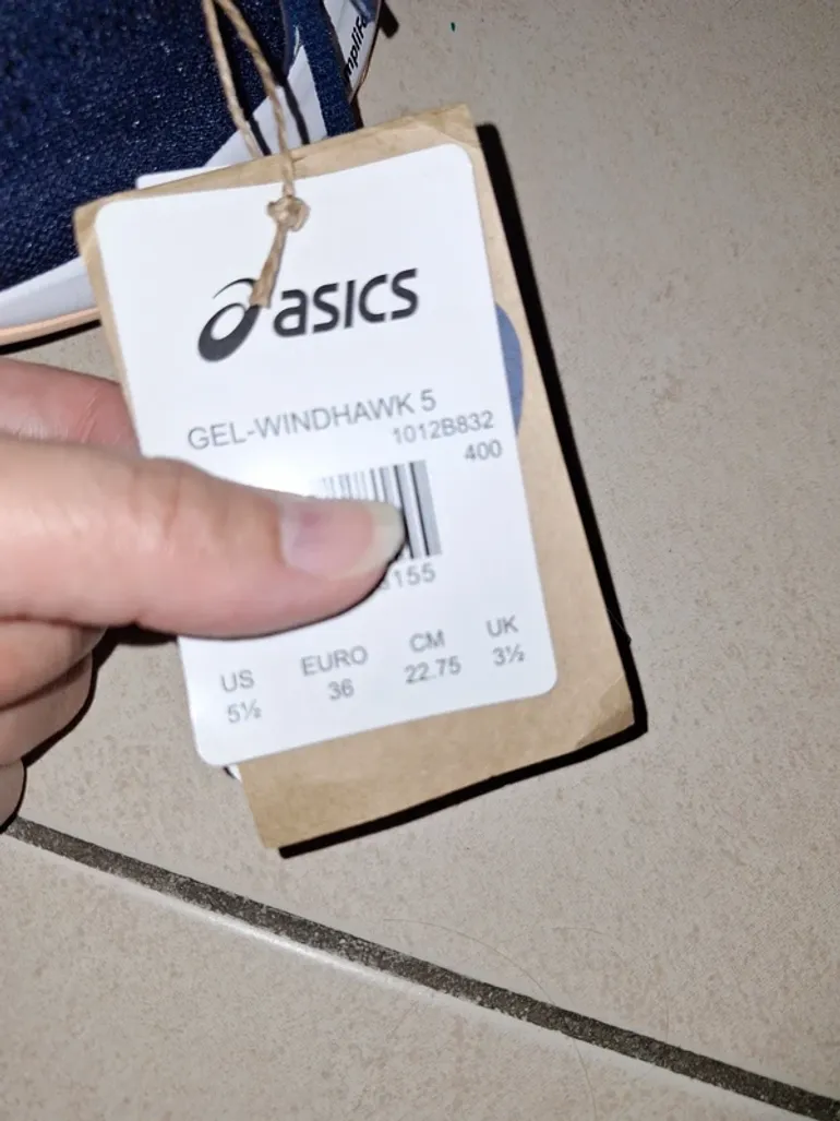 Asics Ampliform bike d'occasion — image 2 sur 6