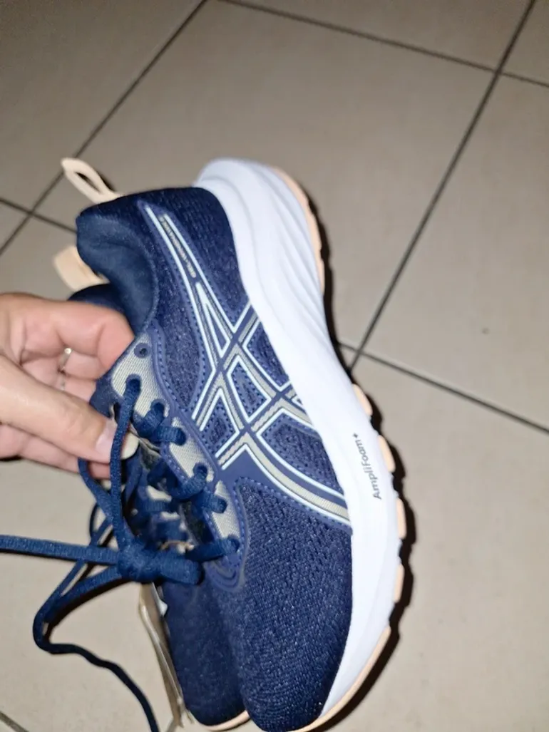 Asics Ampliform bike d'occasion — image 5 sur 6