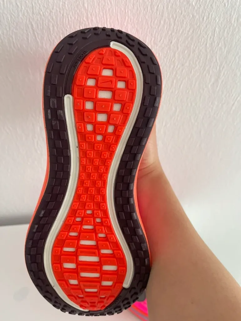 Używany Nike Vomero Plus bike — zdjęcie 4 z 6
