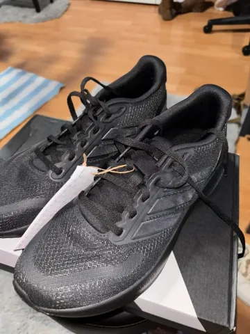 Used Adidas Sportschuhe bike — image 2 of 3