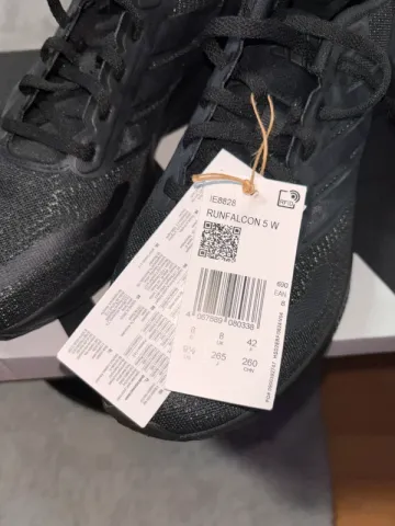 Used Adidas Sportschuhe bike — image 3 of 3
