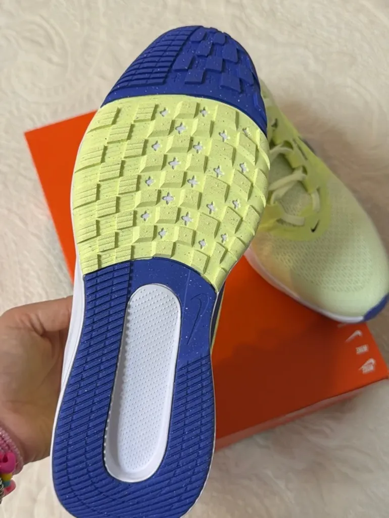 Brugt Nike Damen Laufschuhe bike — billede 4 af 5