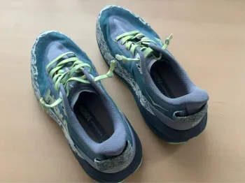 Used Hoka Speedgoat 6 bike — image 7 of 18