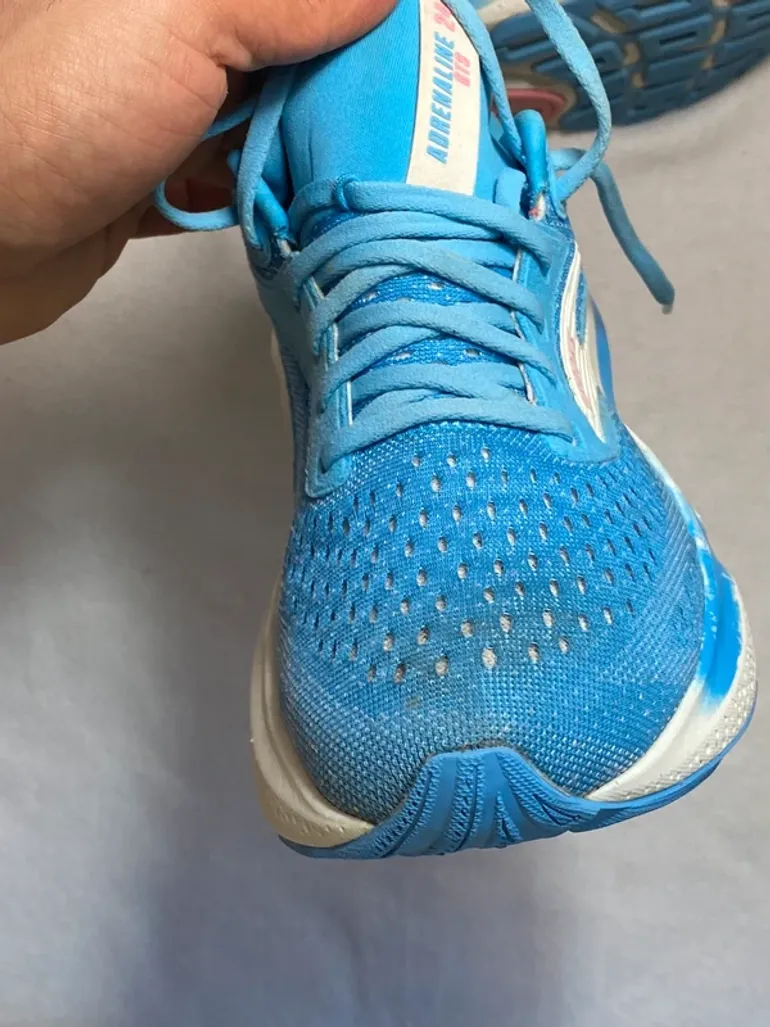Used Brooks Running Shoes bike — image 28 of 45