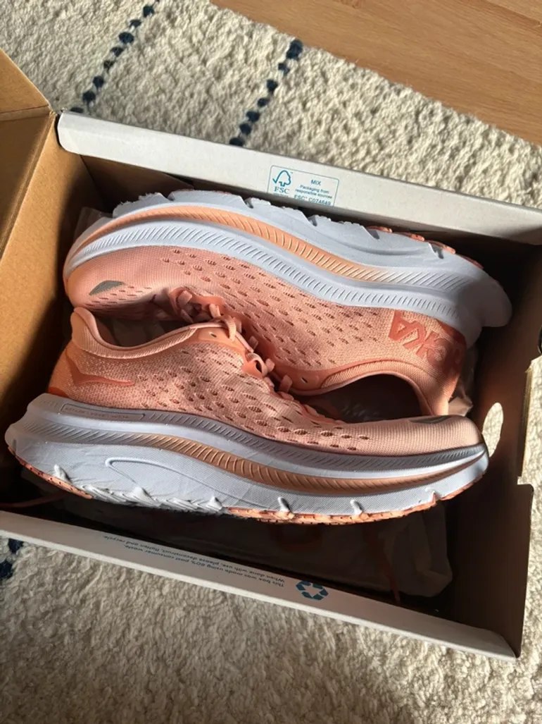 Used Hoka Kawana bike — image 9 of 9