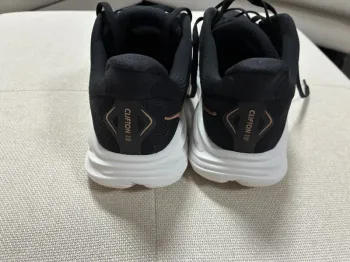 Used Hoka Clifton 10 bike — image 5 of 9