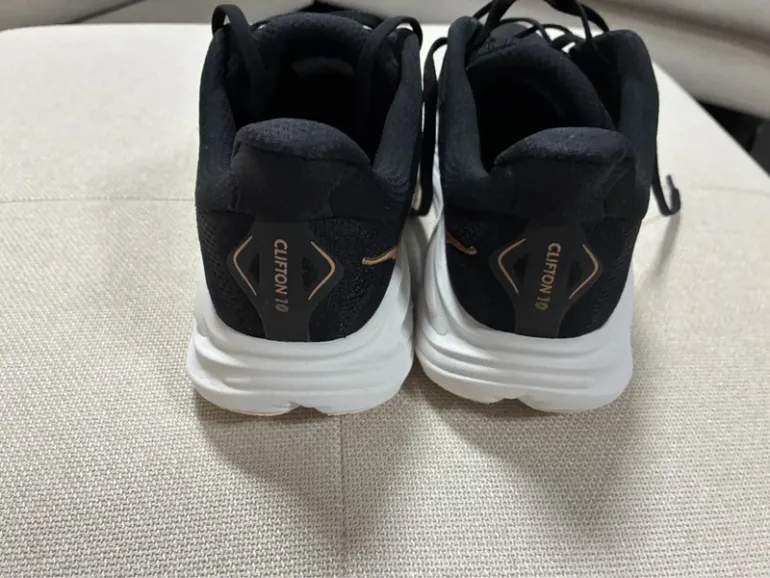 Used Hoka Clifton 10 bike — image 5 of 9