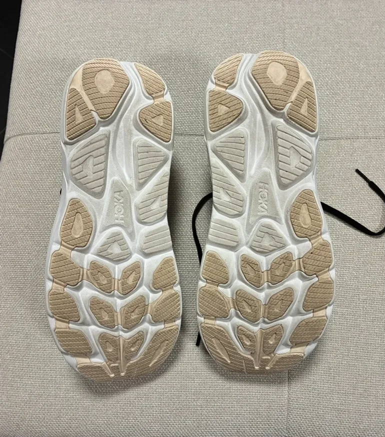 Used Hoka Clifton 10 bike — image 7 of 9