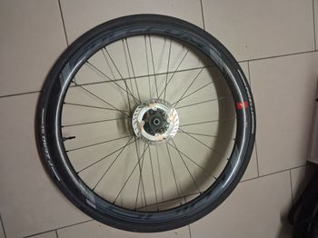 Brugt Fulcrum Wind 40 Carbon 2022 bike — billede 4 af 5