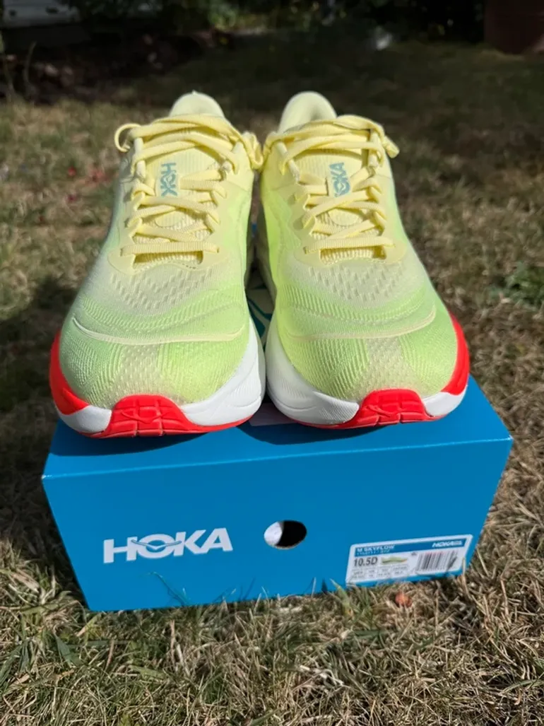 Used Hoka Skyflow bike — image 4 of 7