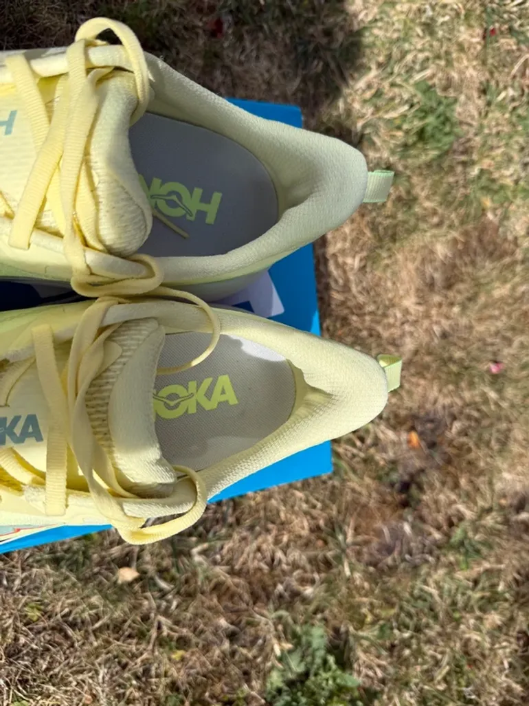 Used Hoka Skyflow bike — image 5 of 7