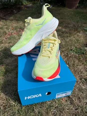 Used Hoka Skyflow Running Shoes